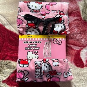 Viral Hello kitty pjs